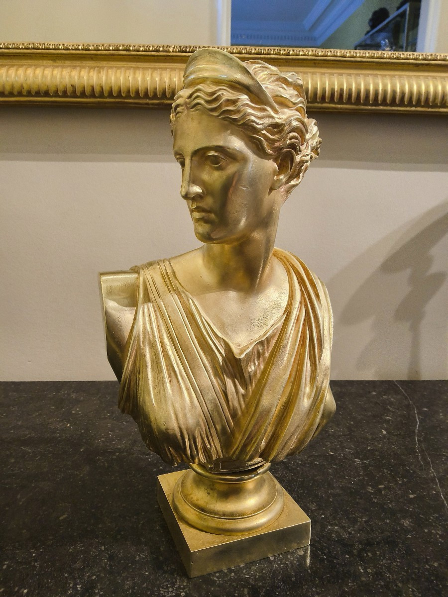 Sculpture en Bronze doré de Diane de Versailles en Buste Epoque XIX éme