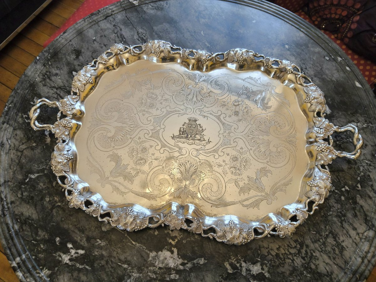 Grand plateau Centre de Table en métal Argenté Armoiries Comtales style Louis XV XIXéme.-photo-3