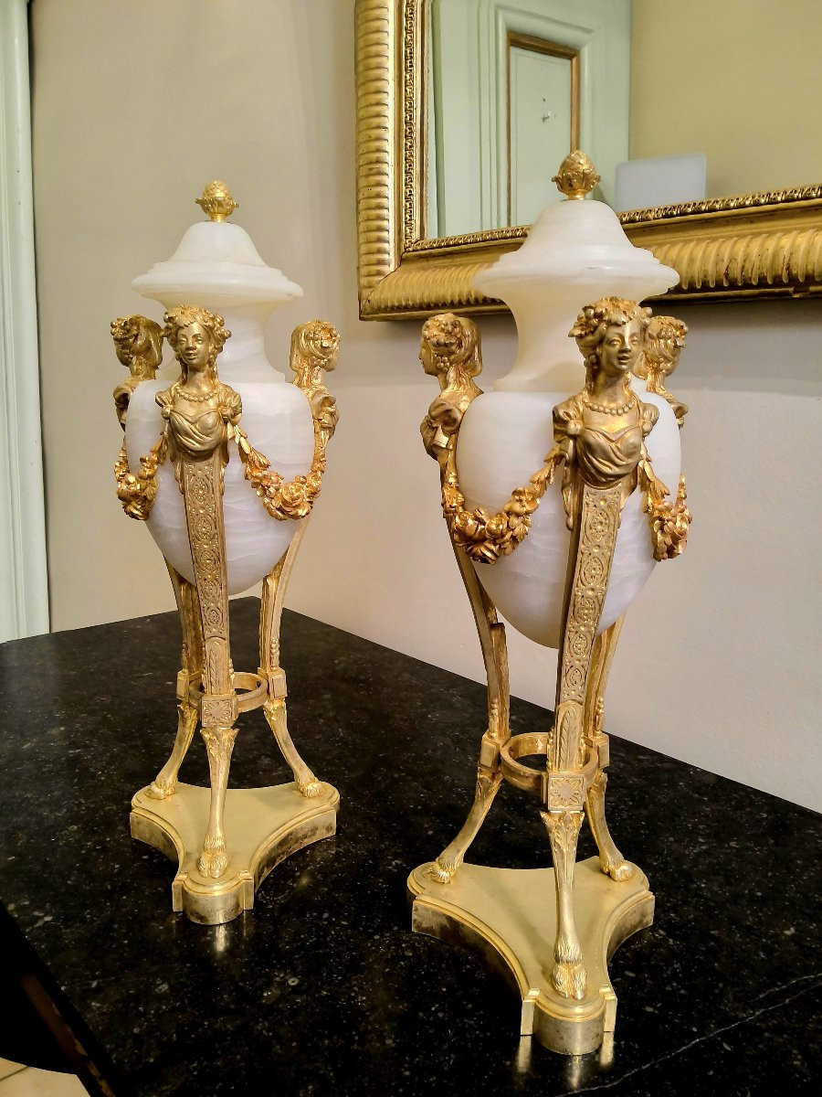Paire de Vases en Athénienne (Bustes Antiques) – Onyx et Bronze Doré – Société Onyx, Paris XIX-photo-4