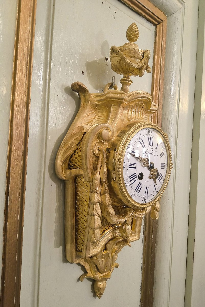 Gilt Bronze Alcove Cartel Clock After A Model By Osmond, Napoleon III Period, 19th Century.-photo-1