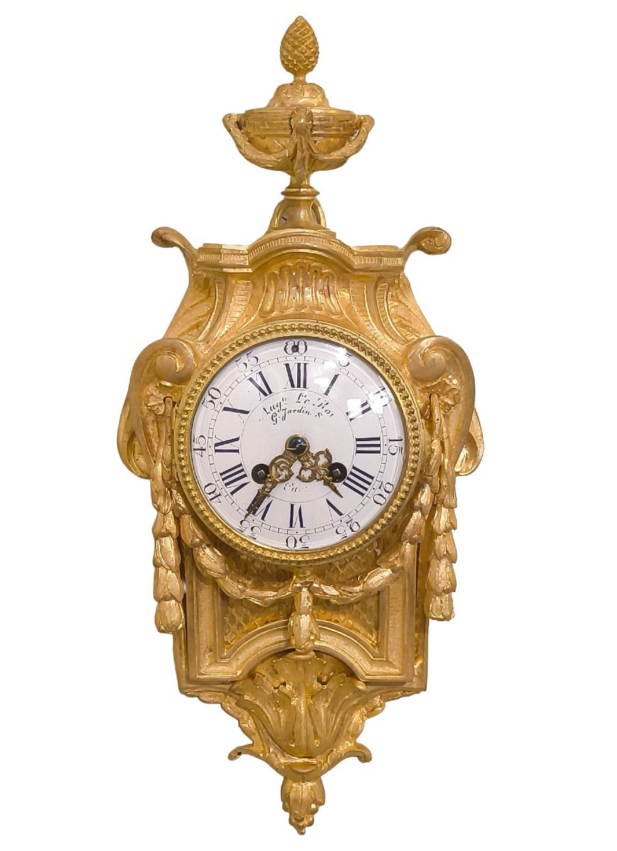 Gilt Bronze Alcove Cartel Clock After A Model By Osmond, Napoleon III Period, 19th Century.