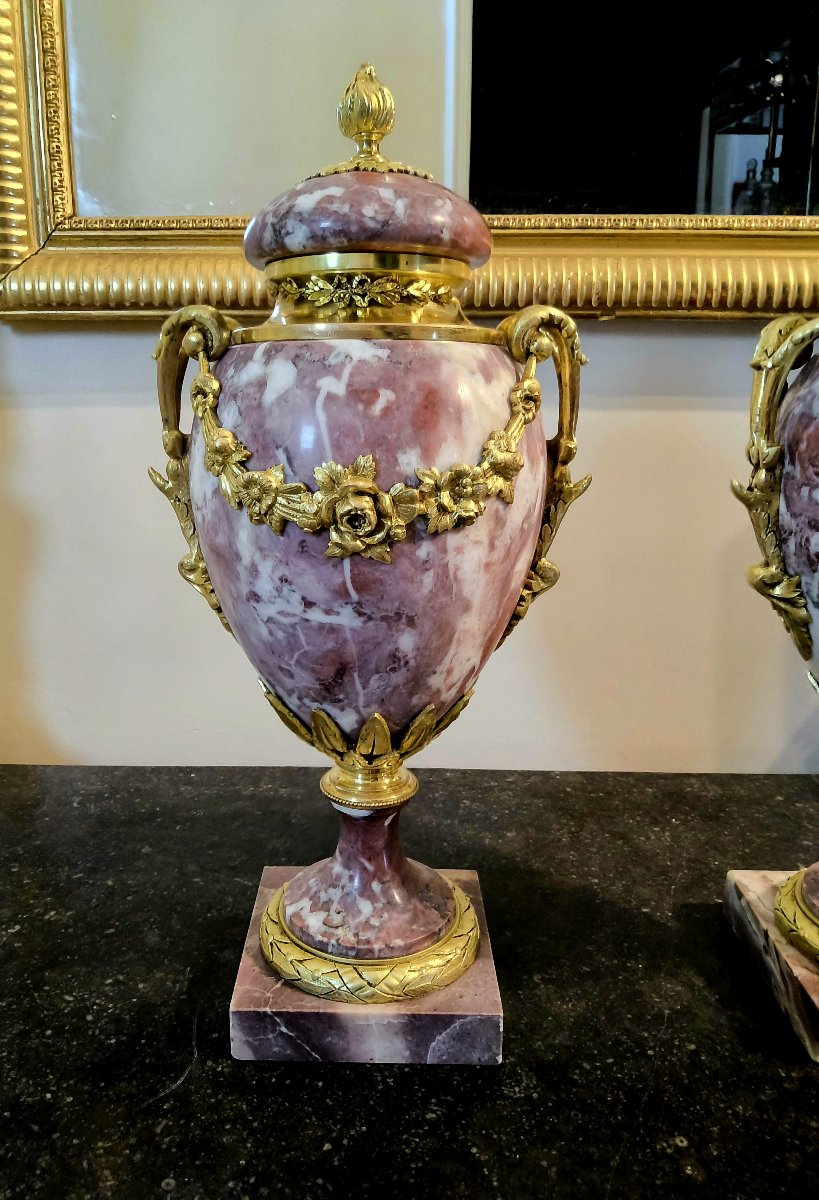 Paire de Vases Cassolettes en Marbre Violet et Bronzes dorés Style Louis XVI Fin XIXéme-photo-5