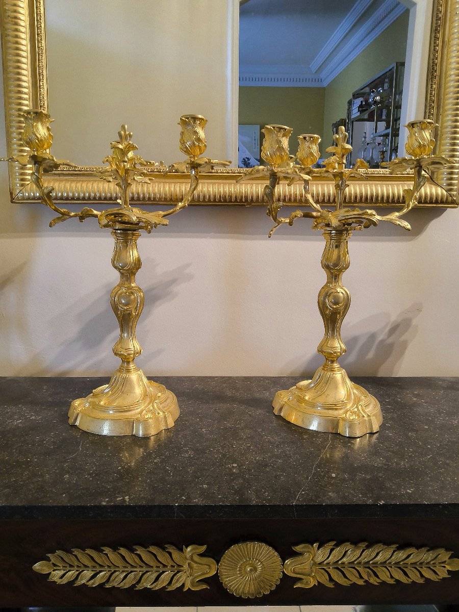 Paire de Candélabres Formant Bougeoirs en Bronze doré ciselé style Rocaille Louis XV XIXéme -photo-4