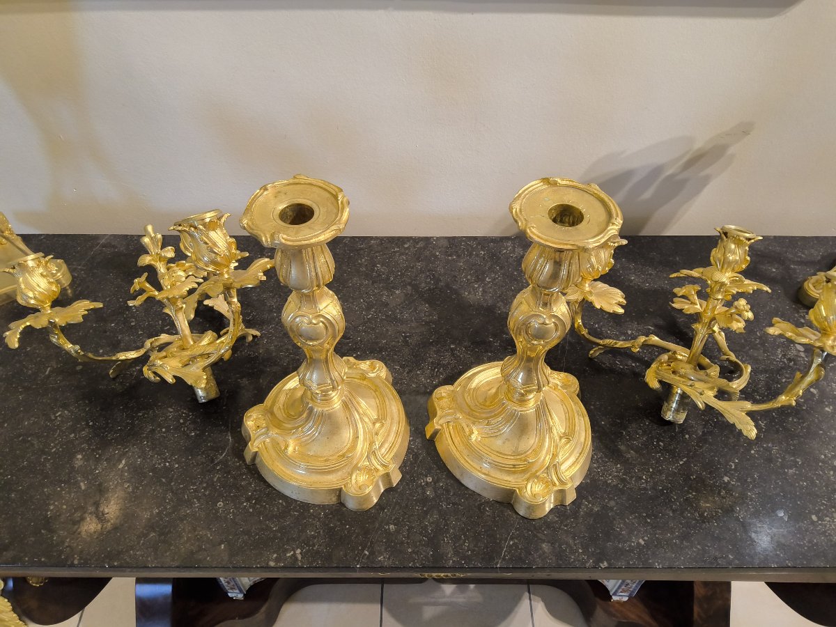 Paire de Candélabres Formant Bougeoirs en Bronze doré ciselé style Rocaille Louis XV XIXéme -photo-6