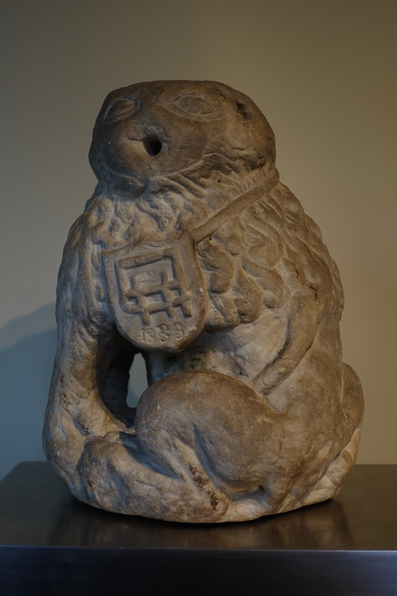 Marble Lion - Périgord 17th Century-photo-2