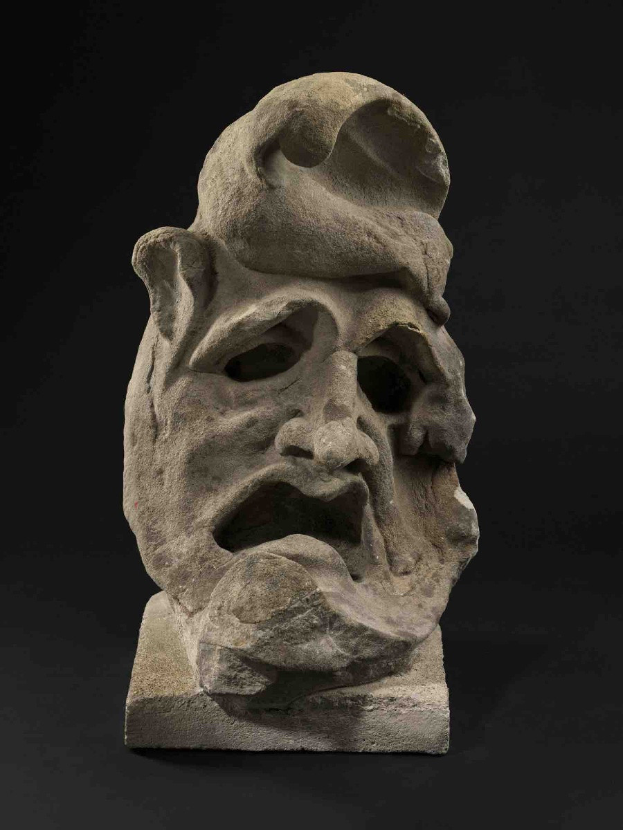 Large Grotesque In The Shape Of A Half-moon - France, 17th Century-photo-3