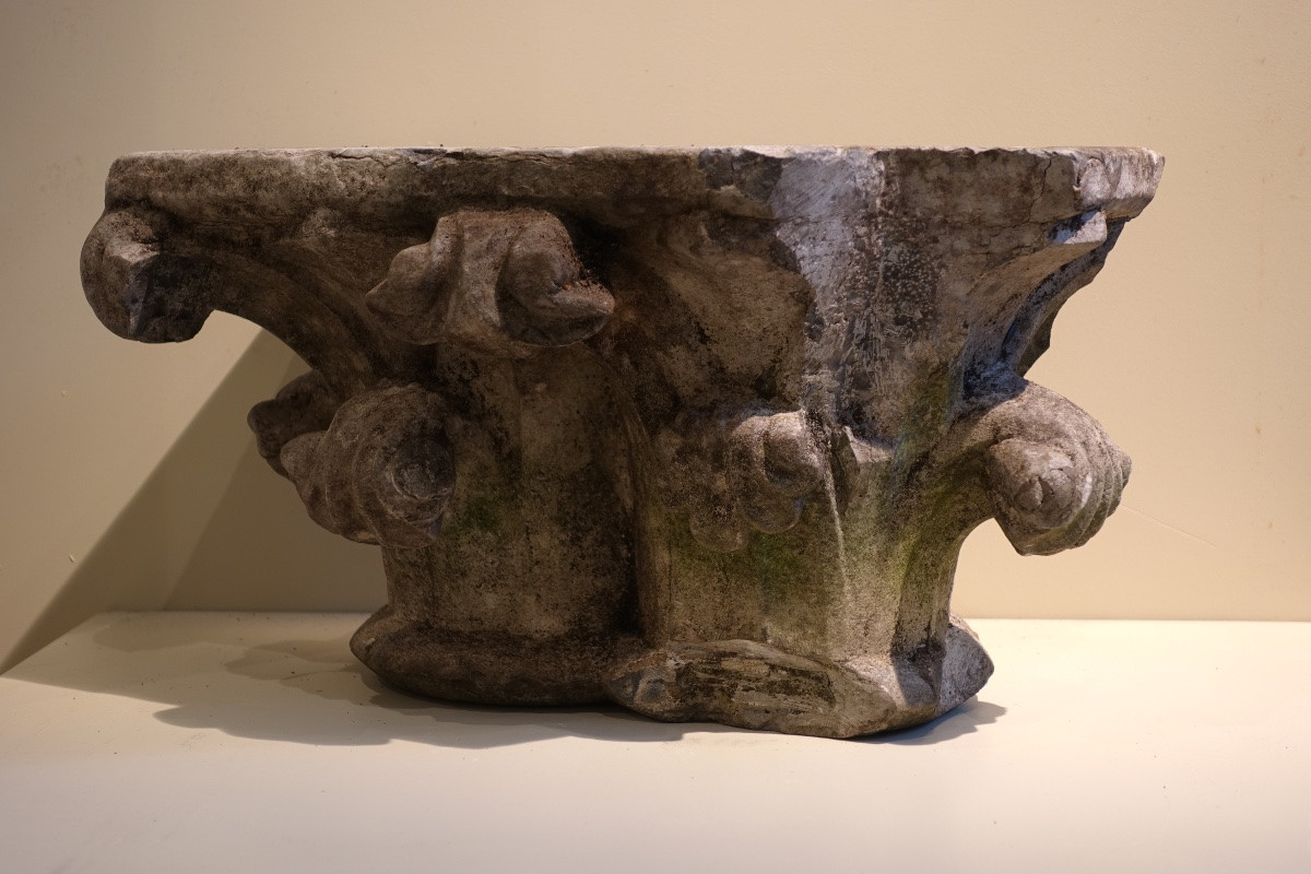 Double Capital Decorated With Hooks Decoration - France, 13th Century-photo-3