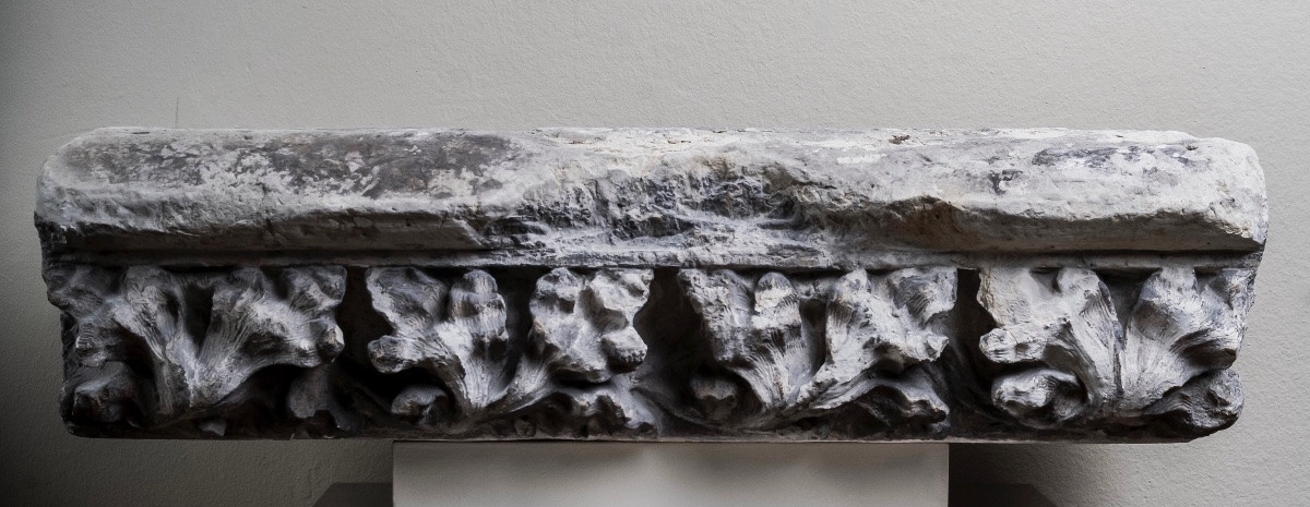 Carved Limestone Frieze - France, 15th Century-photo-3