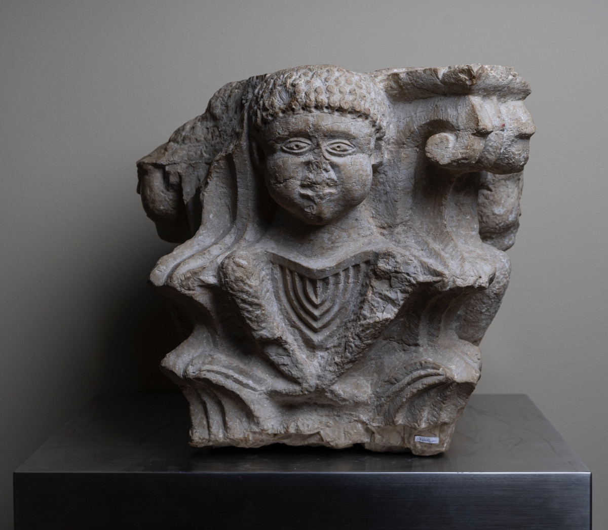 Romanesque Capital Depicting Four Africans - Apulia, 13th Century