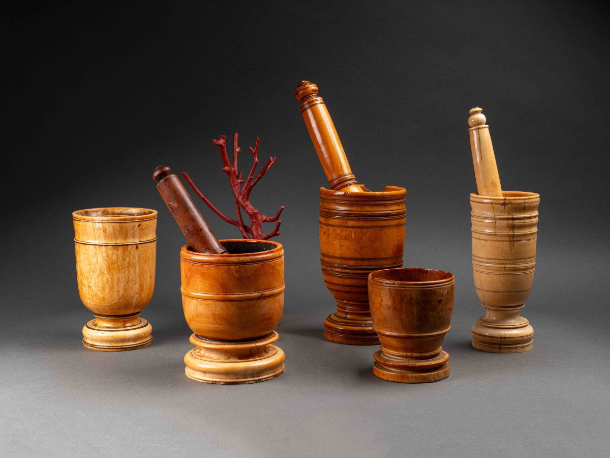 Apothecary's Mortar With Pestle - Indo-portuguese, Probably Goan, 17th Century-photo-2