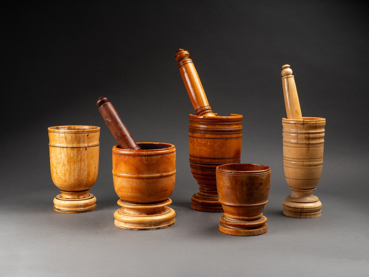 Mortier d’apothicaire avec pilon en ivoire - Allemagne, 17e siècle-photo-3