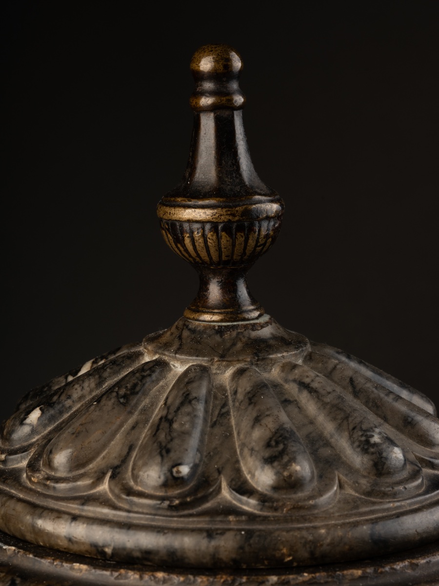 Covered Pot With Gadrooned Decoration - Venice, 16th Century-photo-4