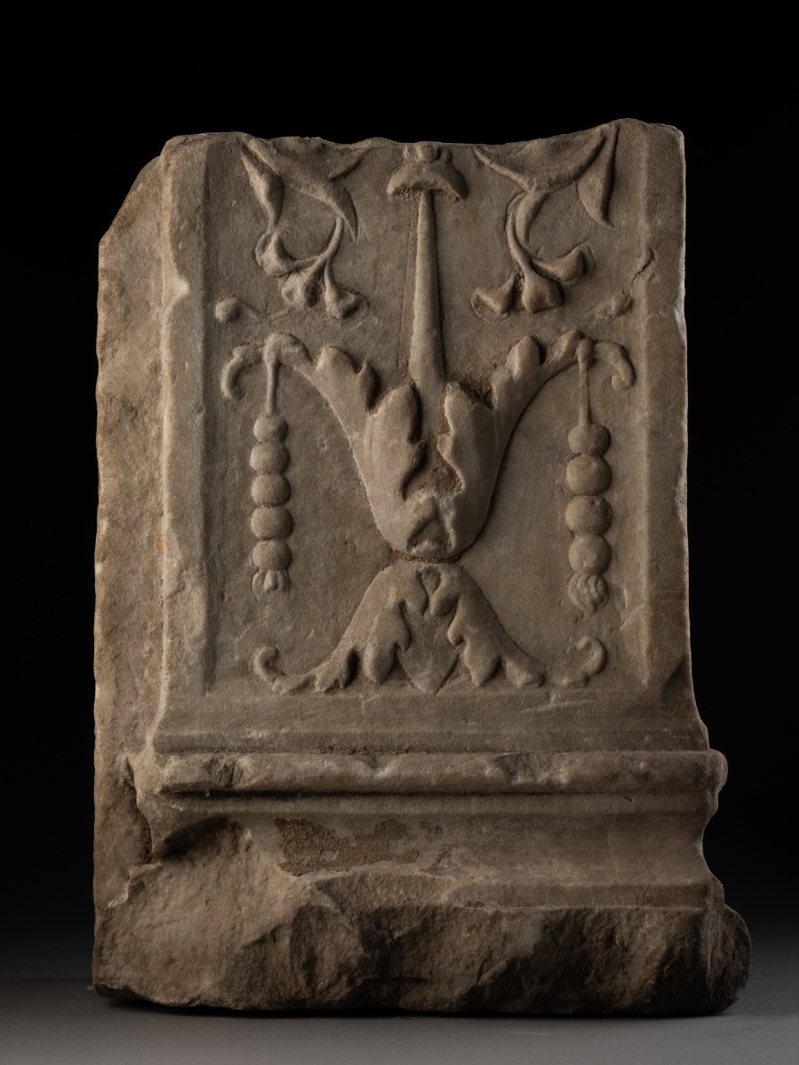 Piece From A Renaissance Pilaster - Italy, 16th Century-photo-1