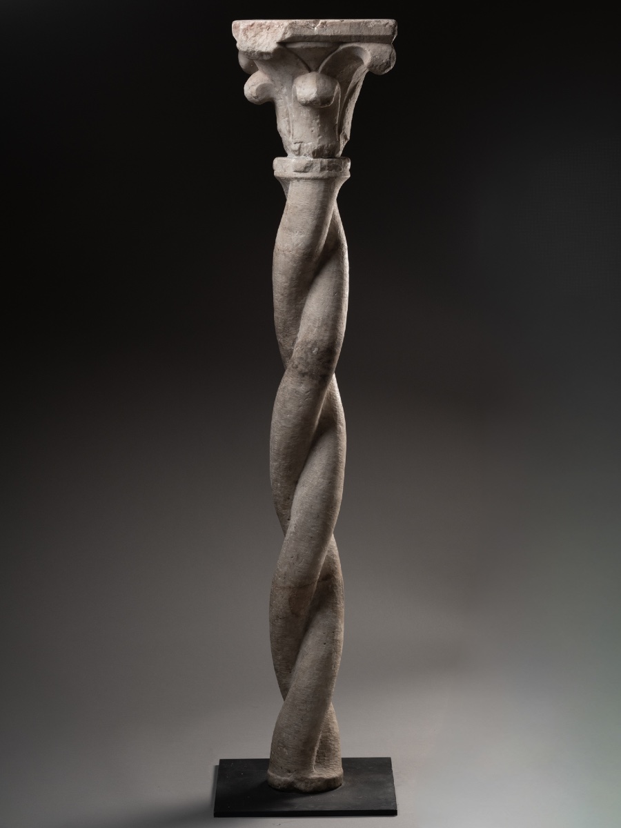 Cloister Torso Column With Hooked Capital - Italy, XIVᵉ Century-photo-2
