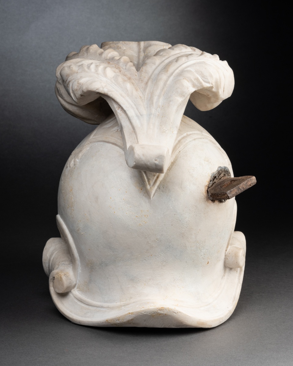 Casque en marbre - France, XVIIe siècle-photo-1