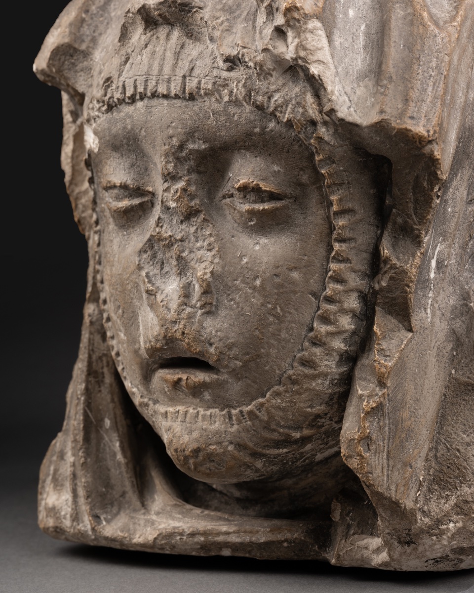 Head Of A Holy Woman  - Burgundy, Circa 15th Century -photo-2
