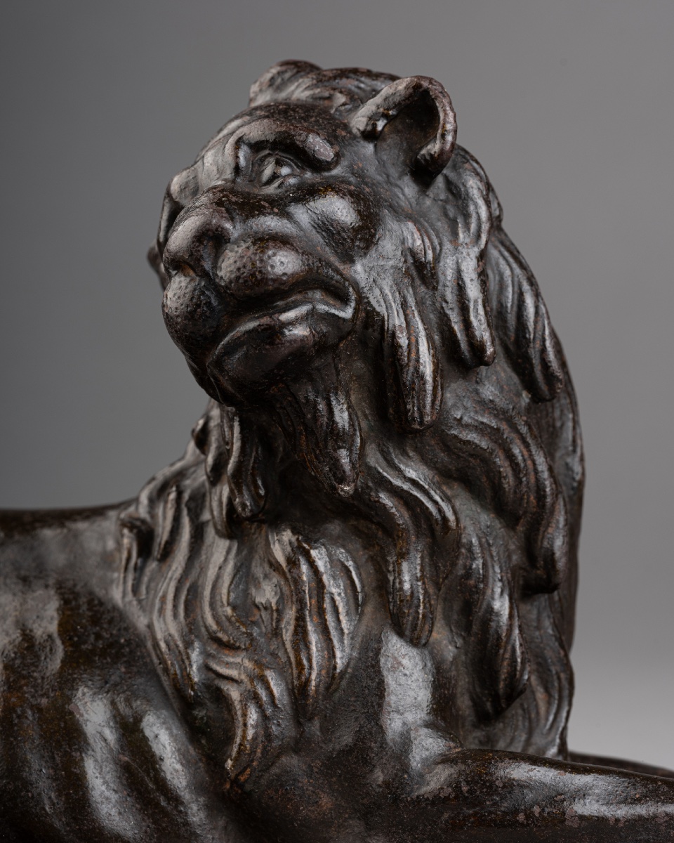 Lion couché - Italie centrale, XVIIe siècle-photo-2