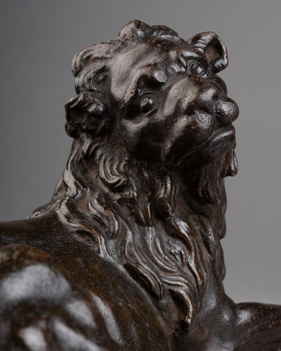 Lion couché - Italie centrale, XVIIe siècle-photo-1