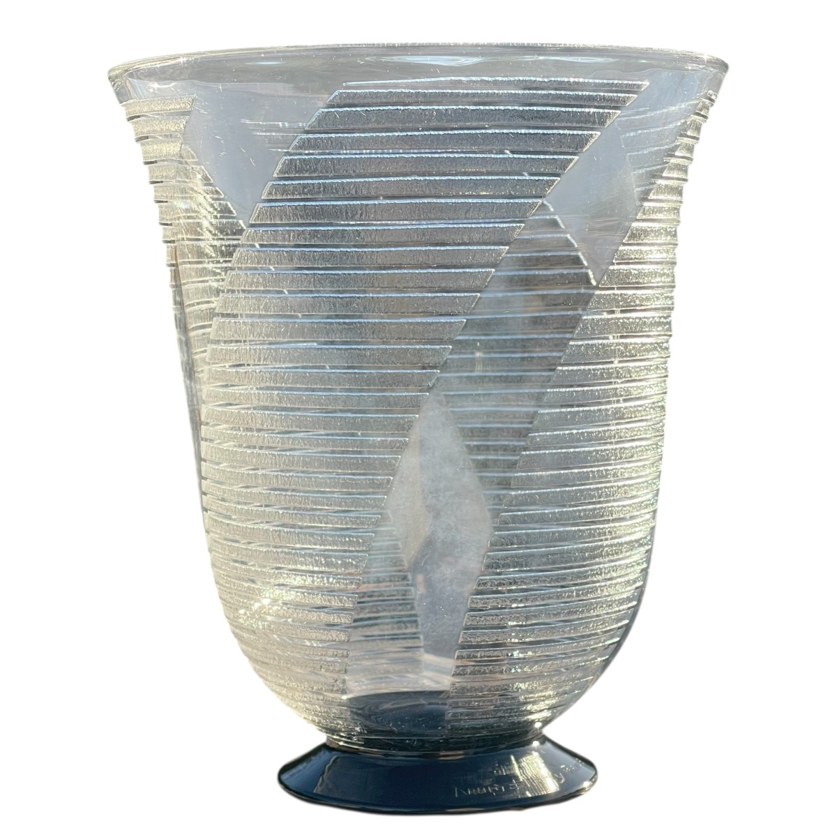 Vase en verre  Art D&eacute;co sign&eacute; Daum Nancy 