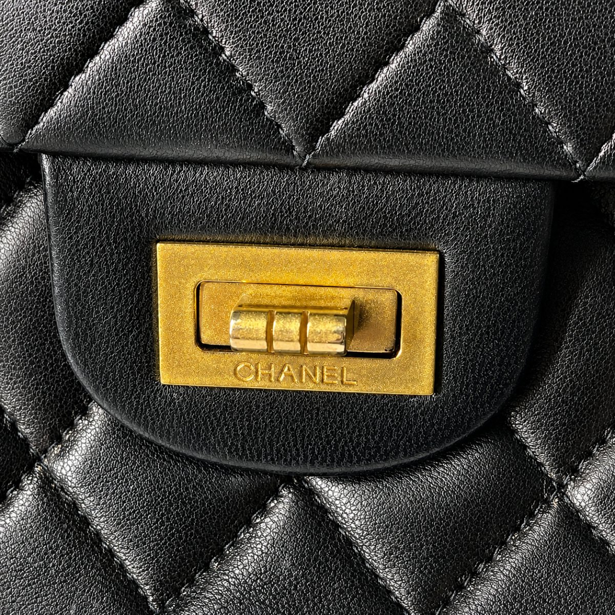 Chanel 2.55 Mademoiselle Vintage, Quilted Black Leather, Circa 1997-1999-photo-8