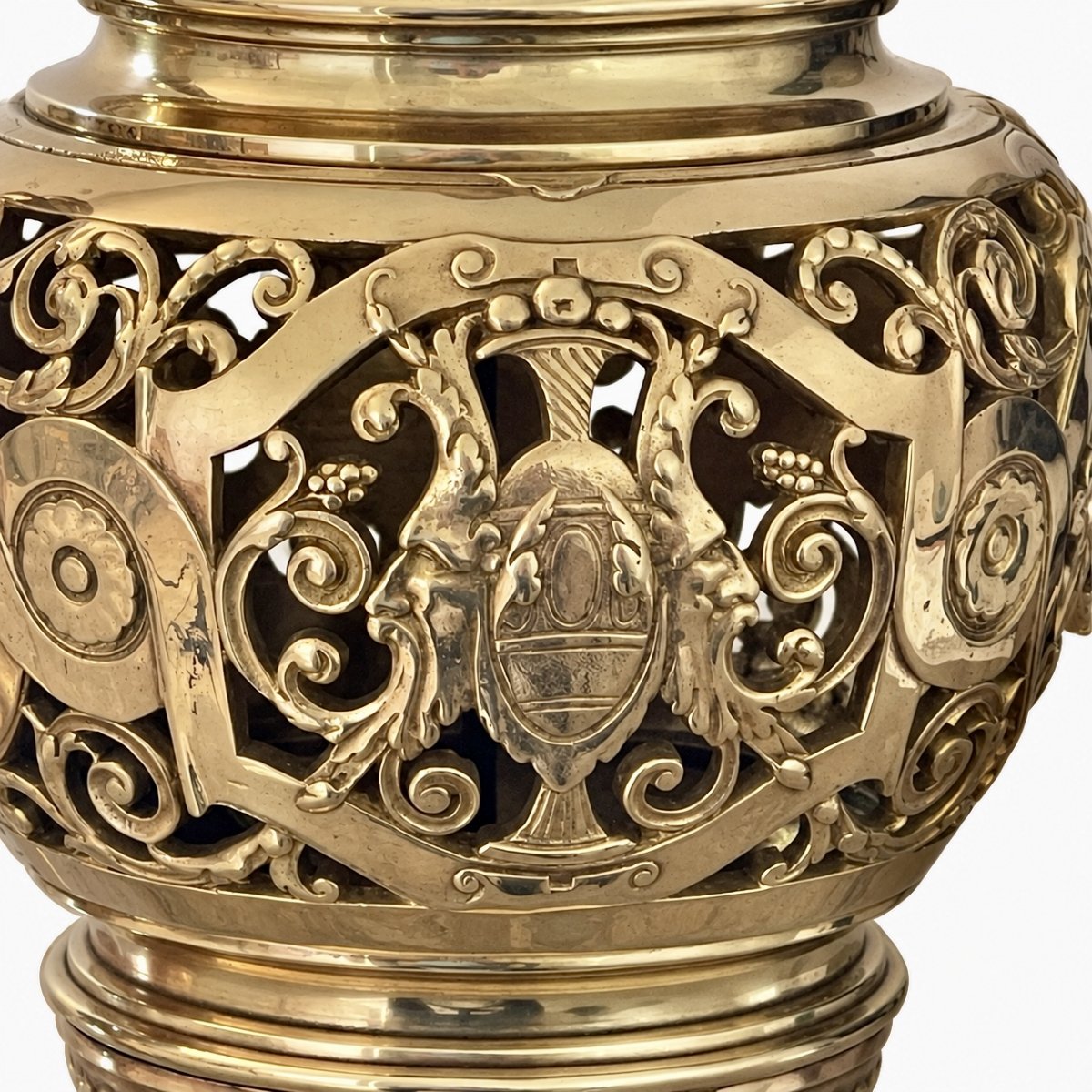 Paire de lampes en bronze ajouré - XIXème siècle - Hauteur du pied : 40 cm-photo-2