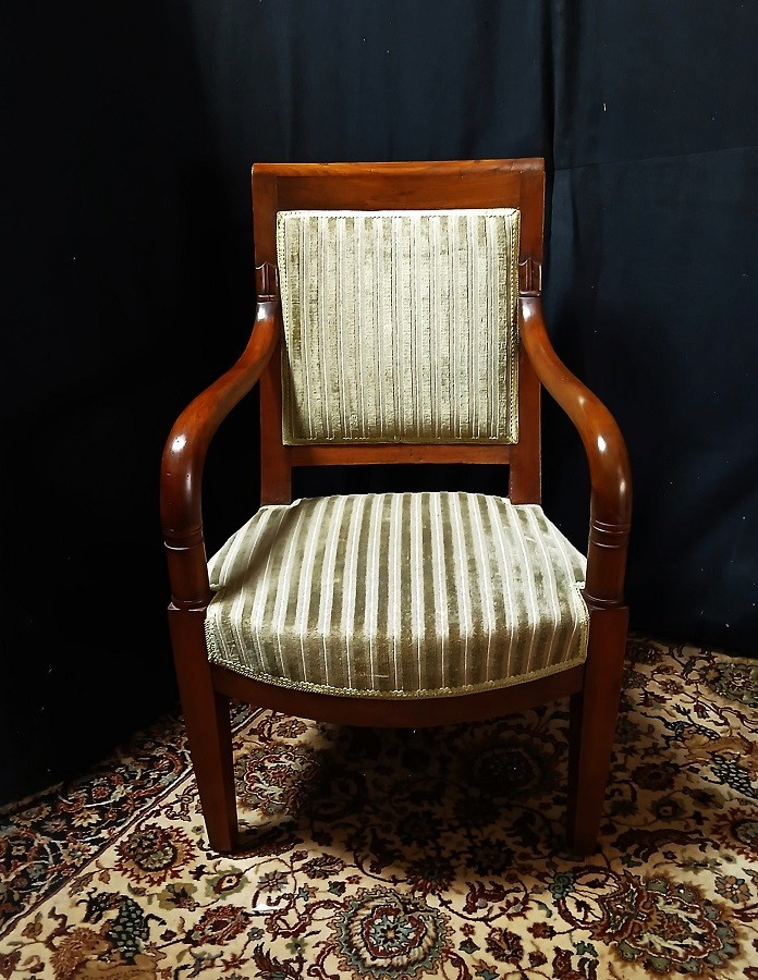 Fauteuil Empire En Noyer