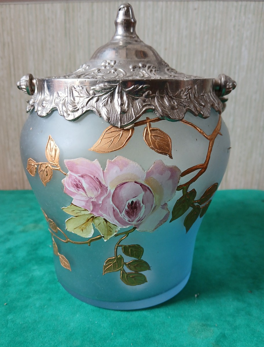 An Enameled Glass Biscuit Bucket
