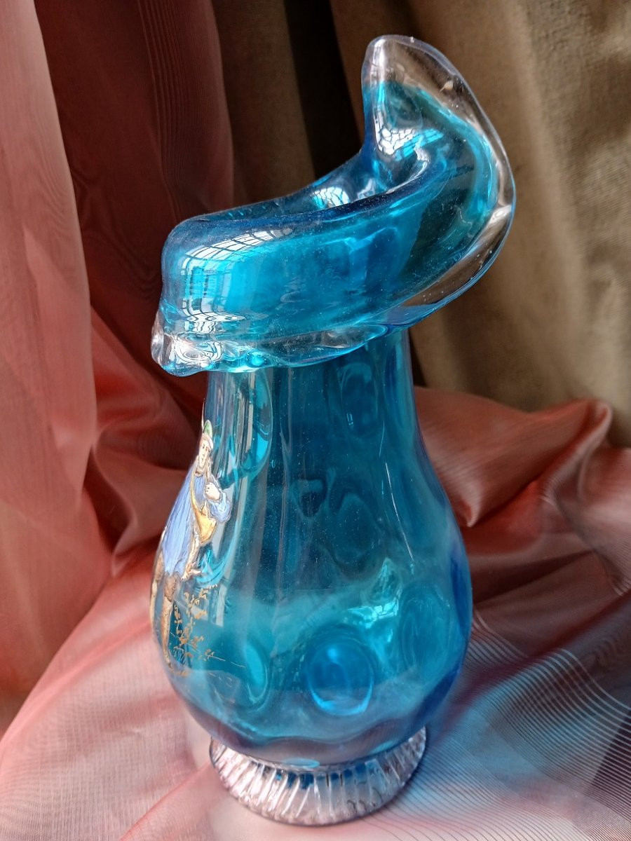 A 19th Century Enamelled Vase -photo-4