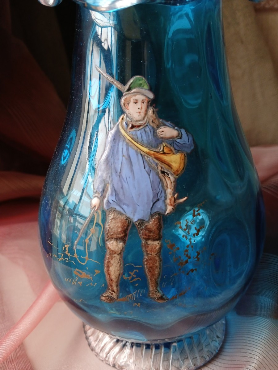 A 19th Century Enamelled Vase -photo-1