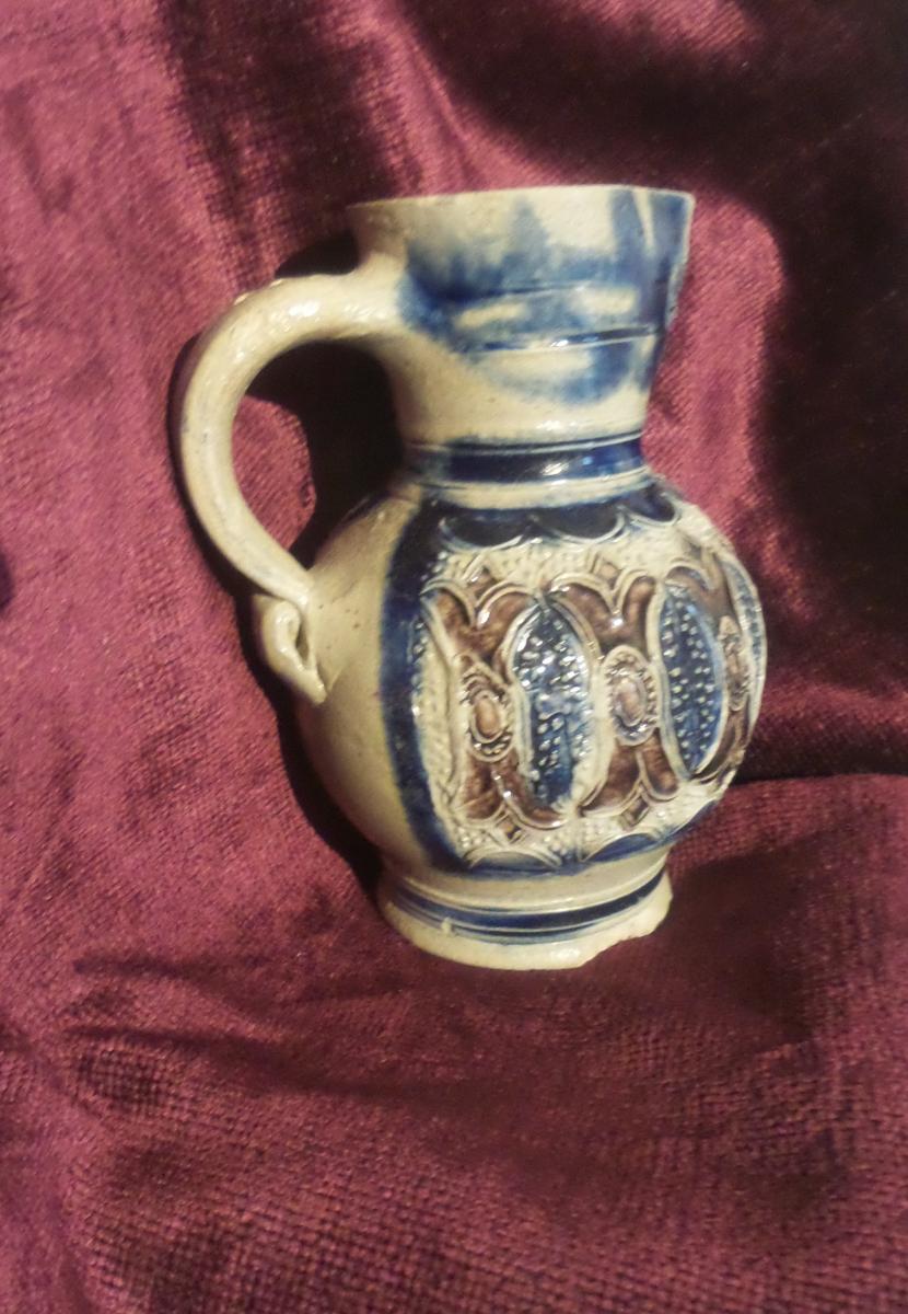 Small Sandstone Pitcher From Westerwald XVII-photo-3