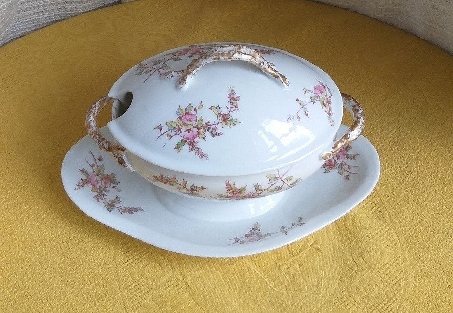 Limoges Porcelain Covered Sauceboat XIX-photo-2