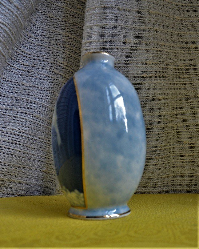 Porcelain Vase-photo-3