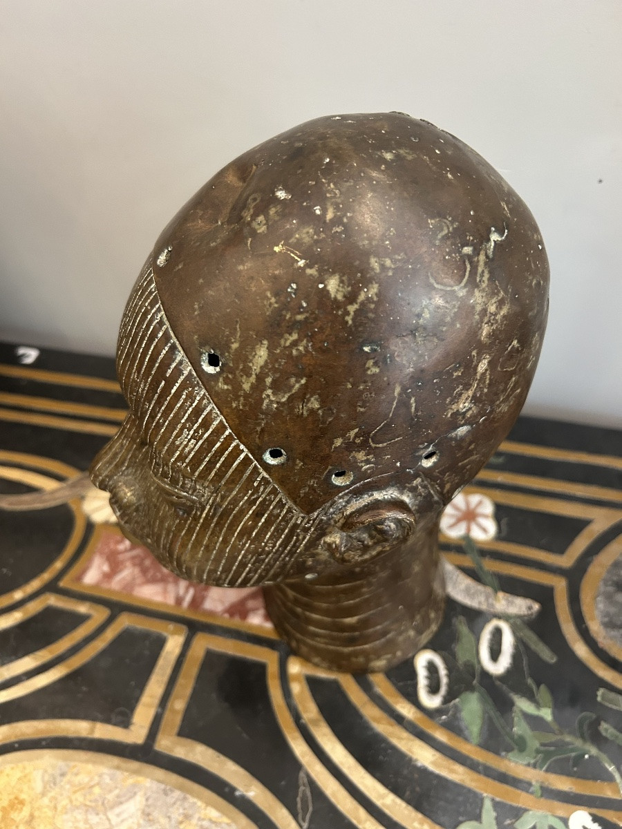 Royal Head In Bronze From Ifé Art Benin 19 Century -photo-3