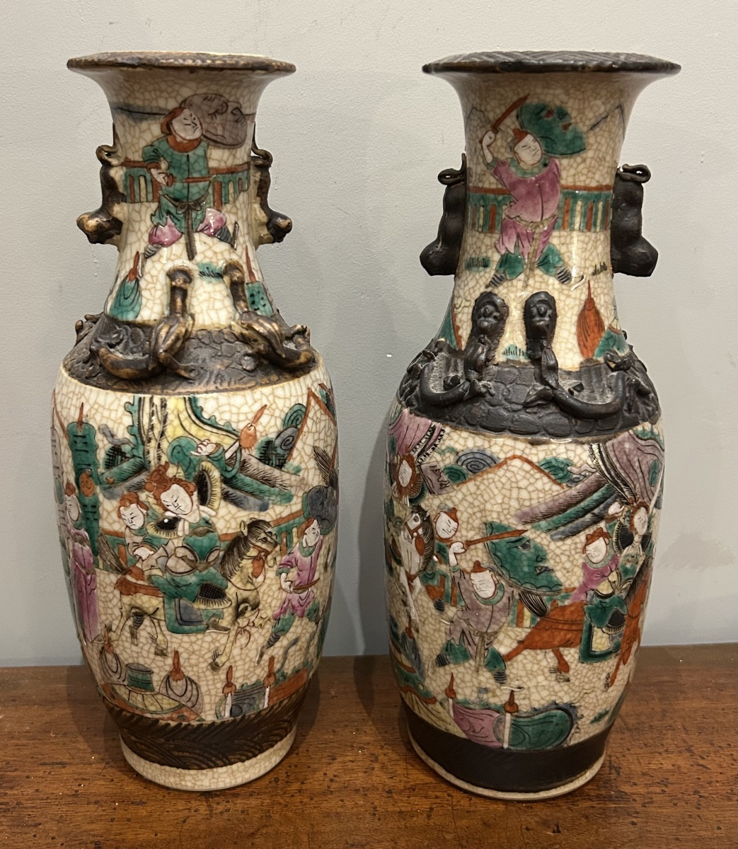 Deux vases canton. Chine.19 ème Céramique 