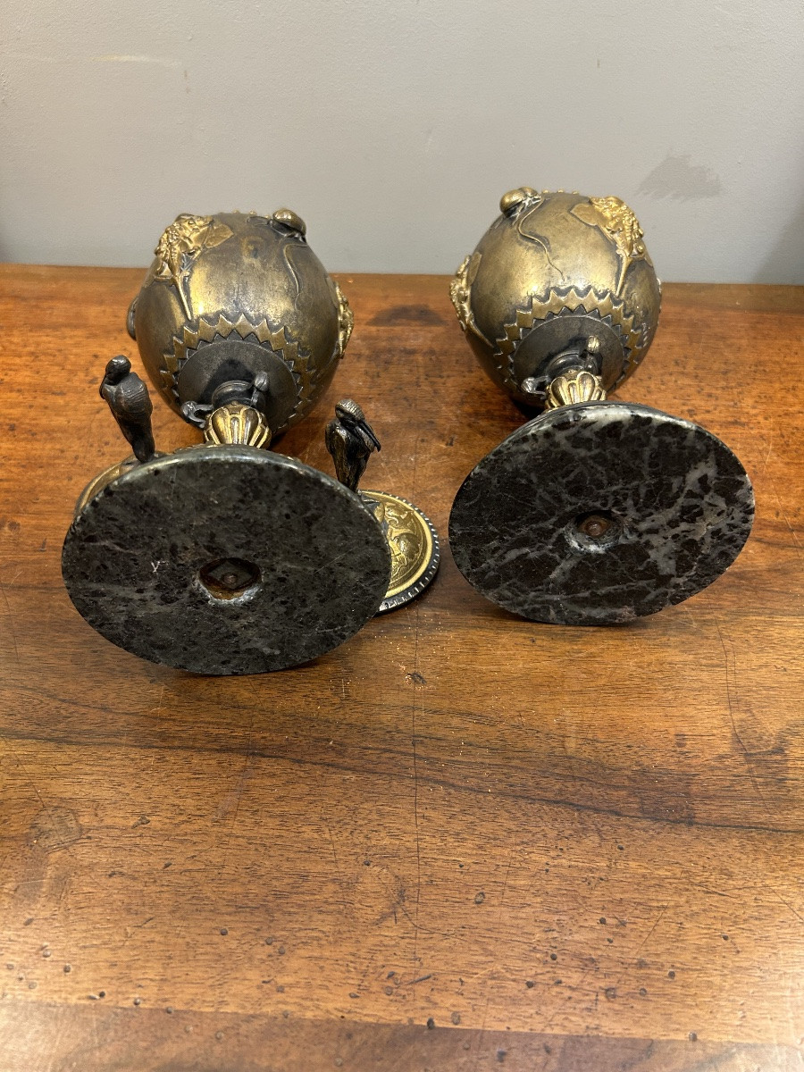 Paire de cassolettes en bronze à décor d’insectes du sculpteur Auguste Nicolas Cain 19ème-photo-1