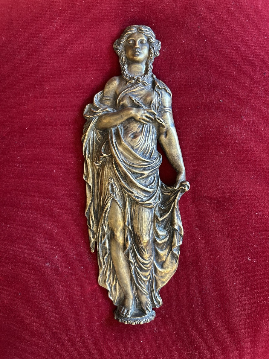 Bronze Wall Sconce – Antique Female Figure – Late 19th-century Neoclassical Style