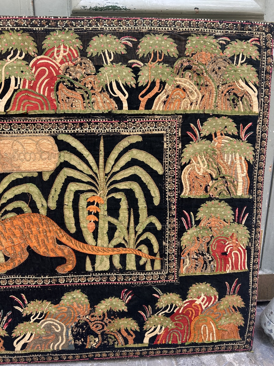 2nd Large 19th-century Embroidered Burmese Kalaga: Tiger Design With Silk Appliqué, Myanmar, Asian Art-photo-3