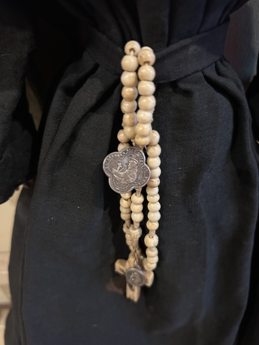 19th-century Nun Dolls, Rosary, Cross, Medal, Curio, Religious Art-photo-6
