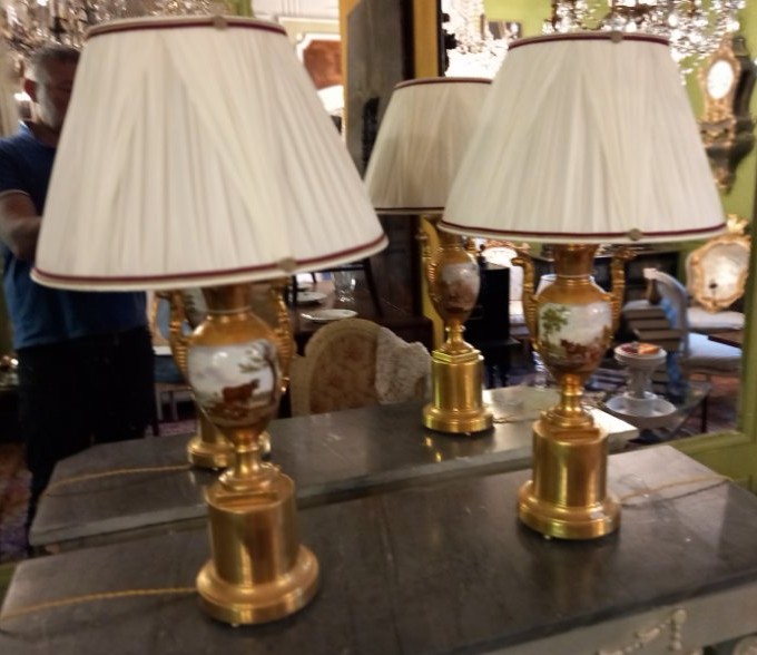 Paire de Lampes en Vieux Paris