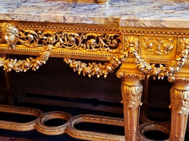 Table à gibier en Bois Sculpté et Doré - Style Louis XVI-photo-4