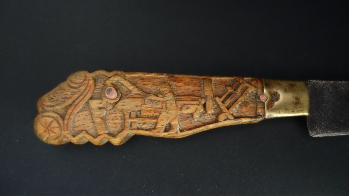 Porte-couteaux Sculpté En Coquillage – 9 Fentes, Bon état