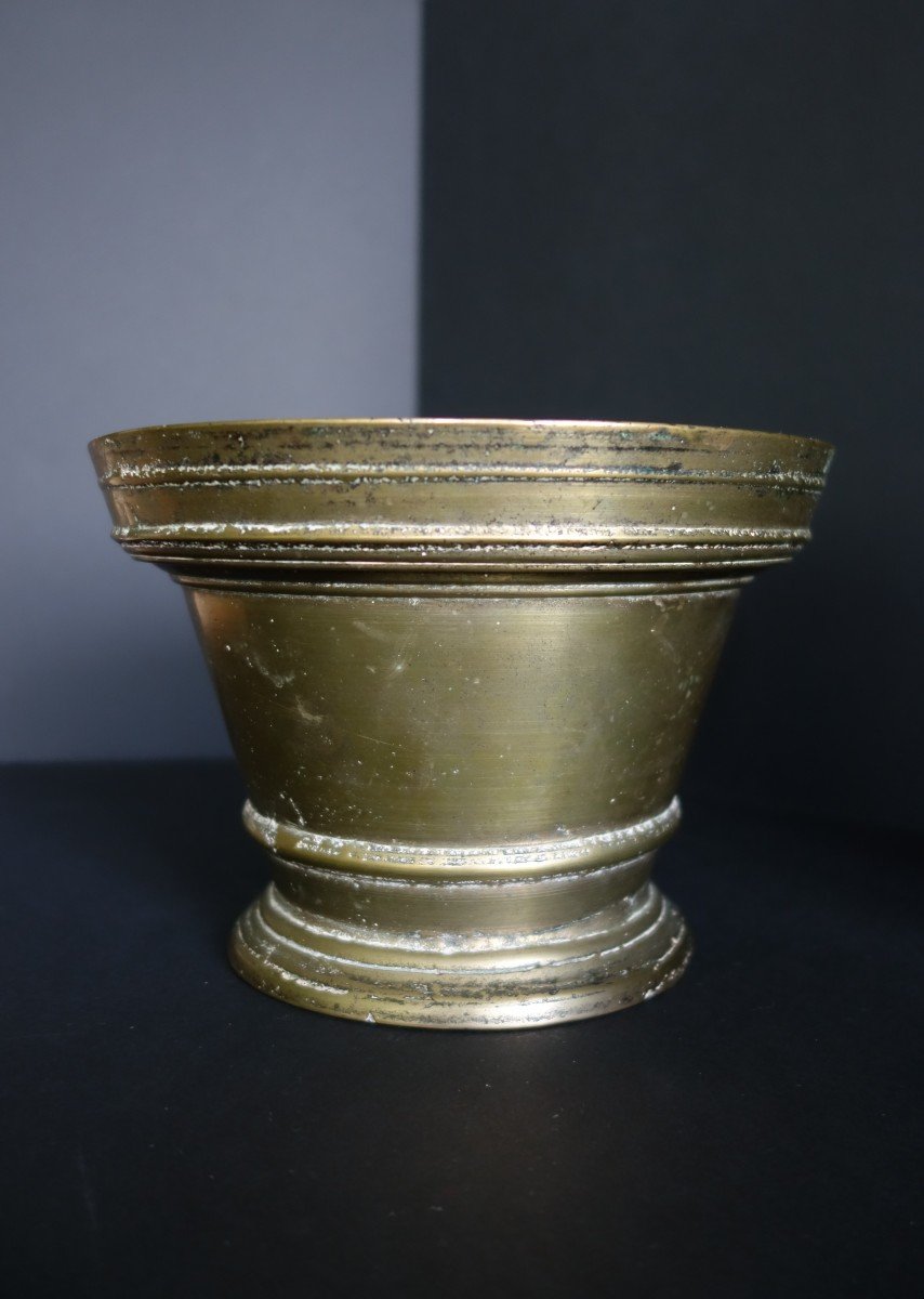 Important Apothecary Mortar In Brass (7kgs), France? 17th Century