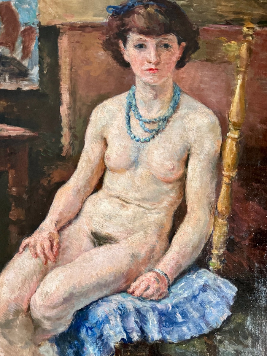 Young Naked Woman With Blue Necklace-photo-3