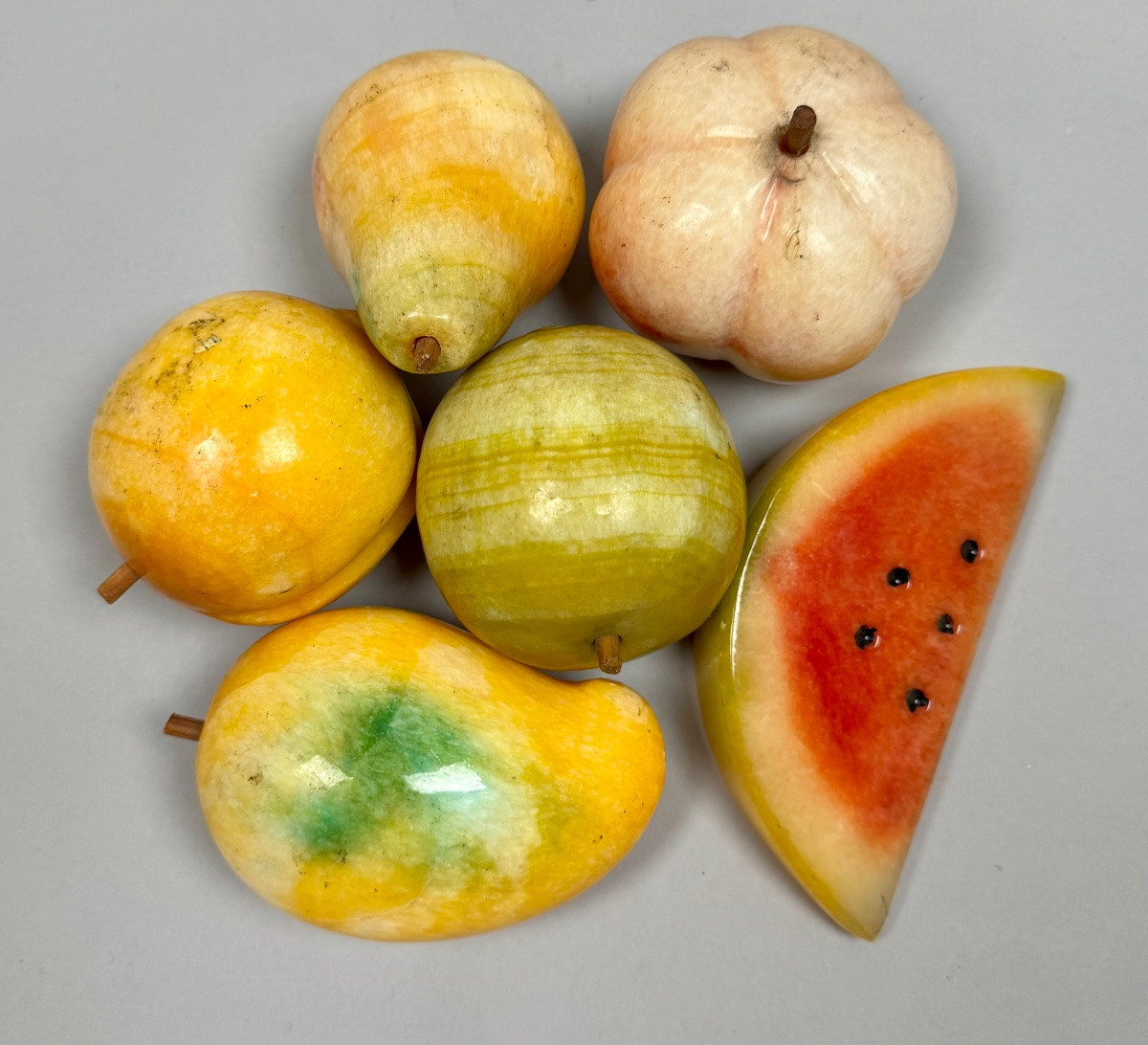 Six fruits en marbre et pierre dure-photo-2