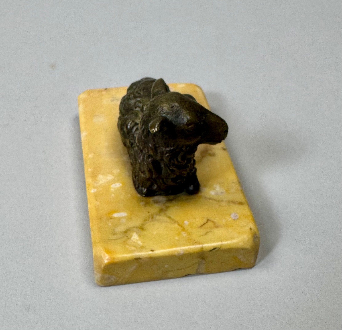 Small Bronze Of A Sheep In Paperweight, 19th Century.-photo-1