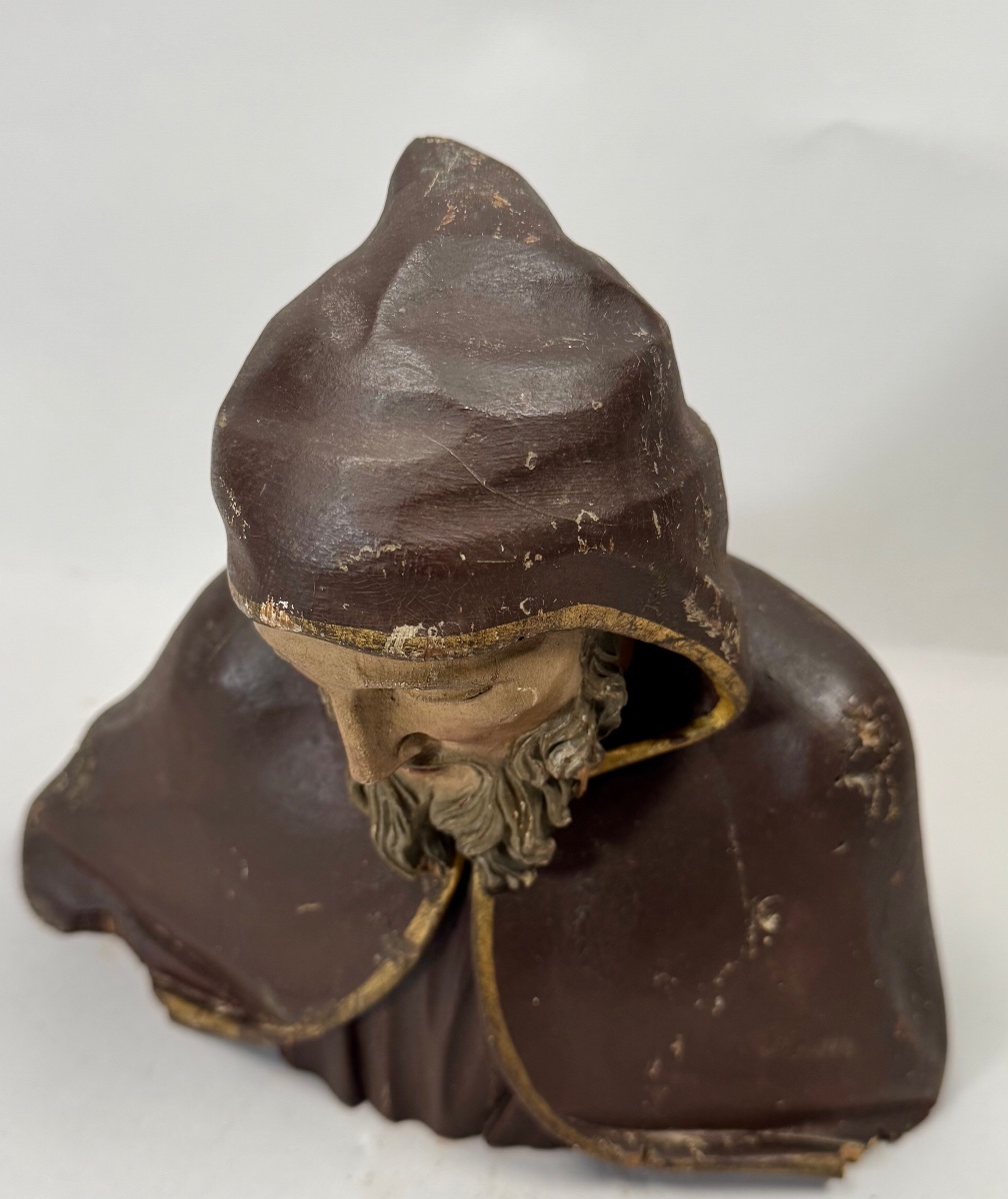 Wood Carving Of A Bust Of A Monk In Robes-photo-5