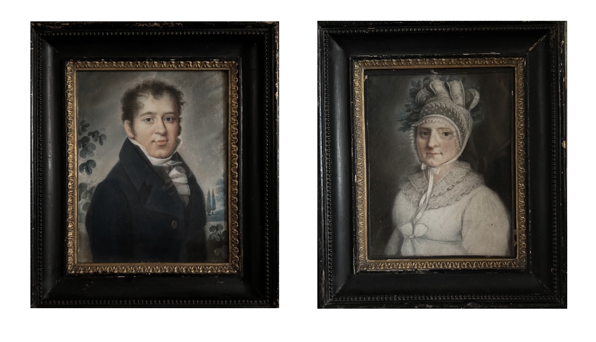 Paire de portraits au pastel d’un couple de bourgeois 