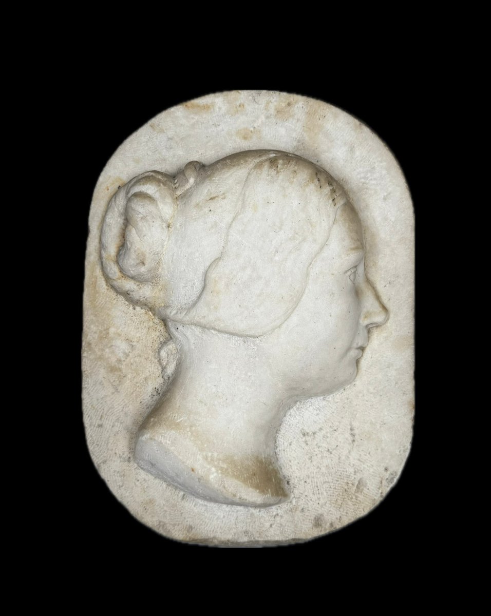 Large  Marble Bas-relief Portrait Of A Woman-photo-2