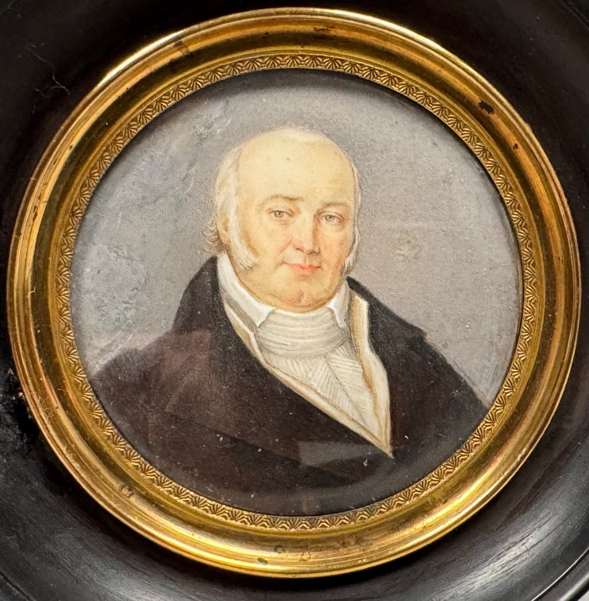 Miniature sur ivoire , portrait d'homme.-photo-2