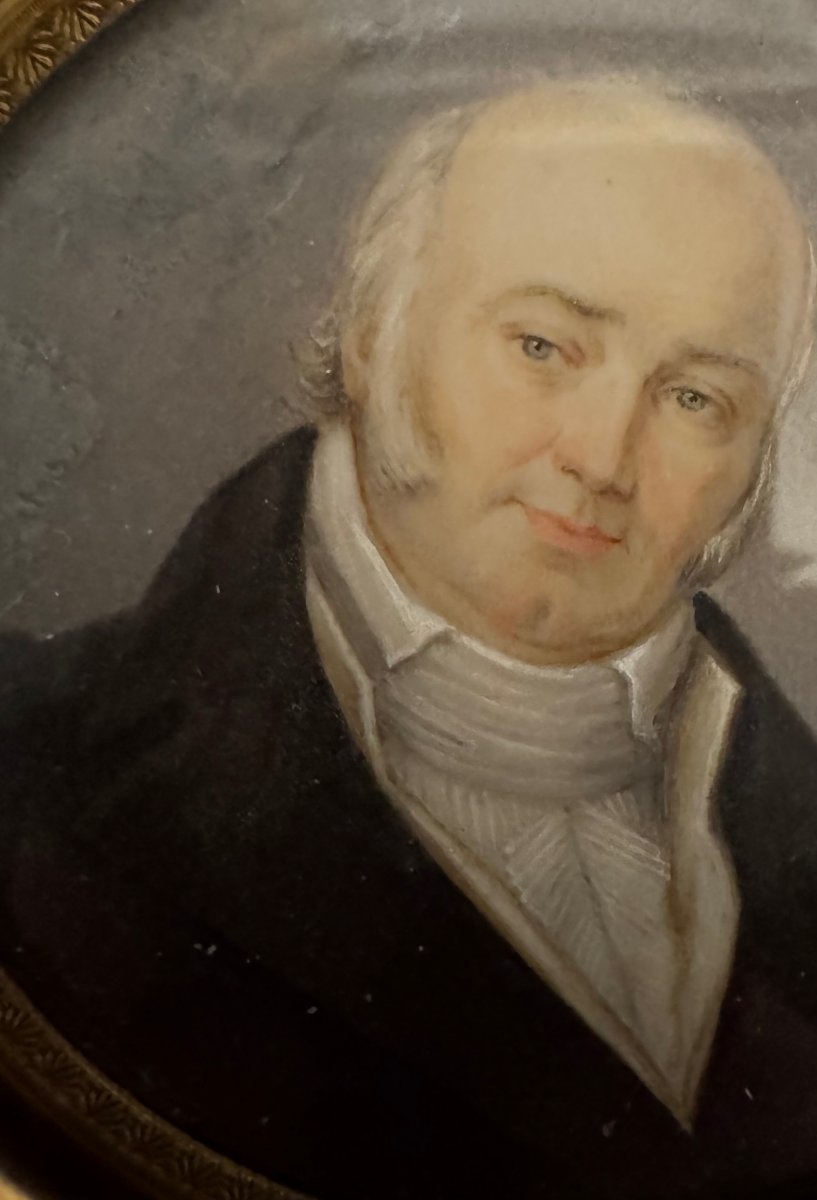 Miniature sur ivoire , portrait d'homme.-photo-1